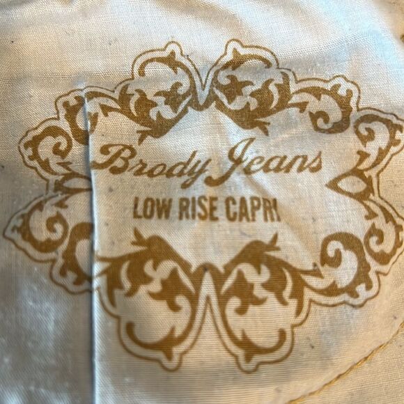 Brody Low Rise Capri Jeans Size 28 - Picture 10 of 10